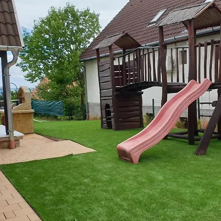 Aranyeso Apartmanhazak No.1 Διαμέρισμα *