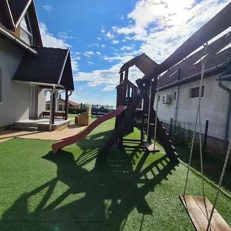 Aranyeso Apartmanhazak No.1 Balatonalmádi