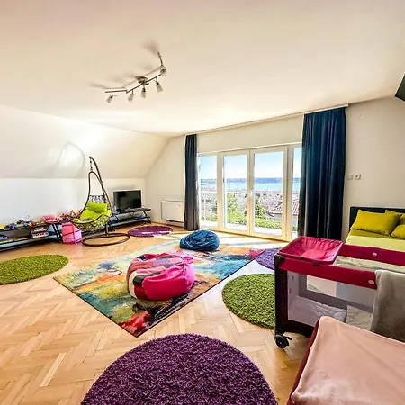 Aranyeso Apartmanhazak No.1 Апартаменты Балатональмади