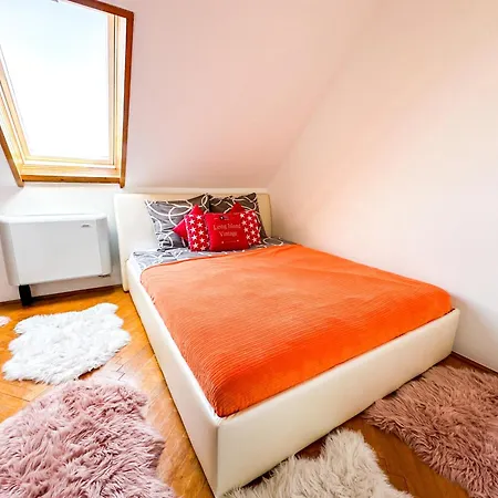 Апартаменты Aranyeso Apartmanhazak No.1