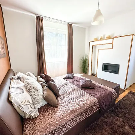Aranyeso Apartmanhazak No.1 Балатональмади