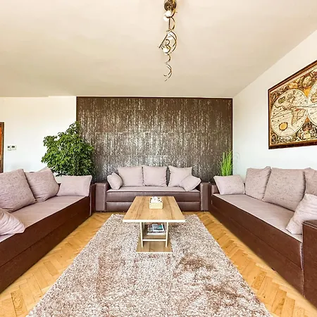 Aranyeso Apartmanhazak No.1 Διαμέρισμα Balatonalmádi