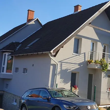 Aranyeso Apartmanhazak No.1 Balatonalmadi
