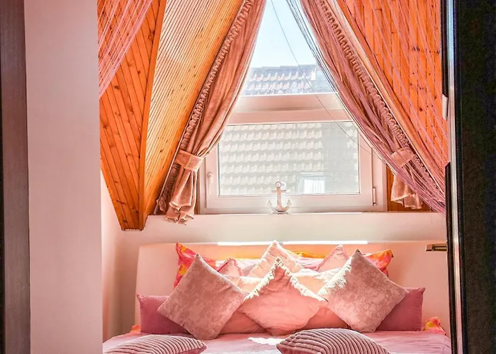 아파트 Aranyeso Apartmanhazak No.1 발라톤알마디